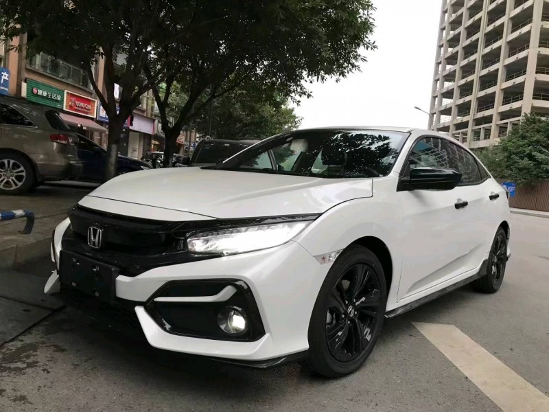 重庆22年本田思域7