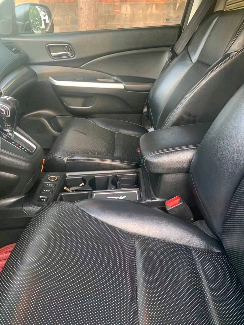 潍坊16年本田CRV4