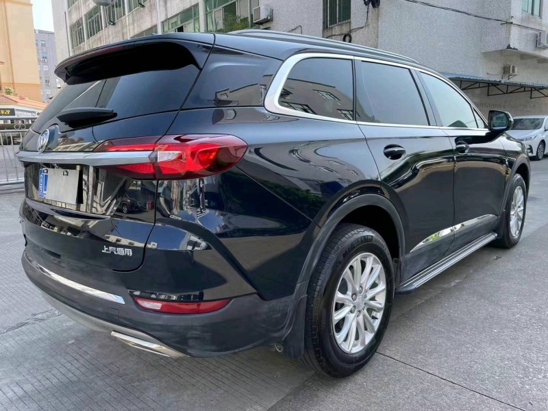 中山21年别克昂科旗5