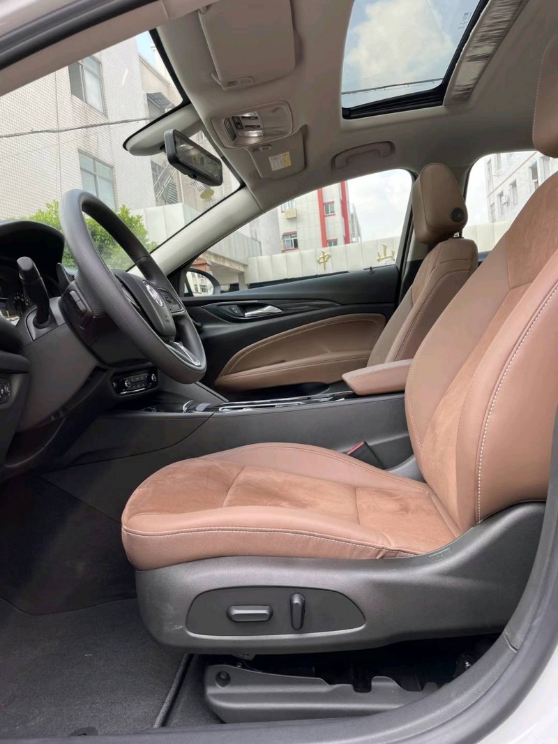 中山22年别克君威9