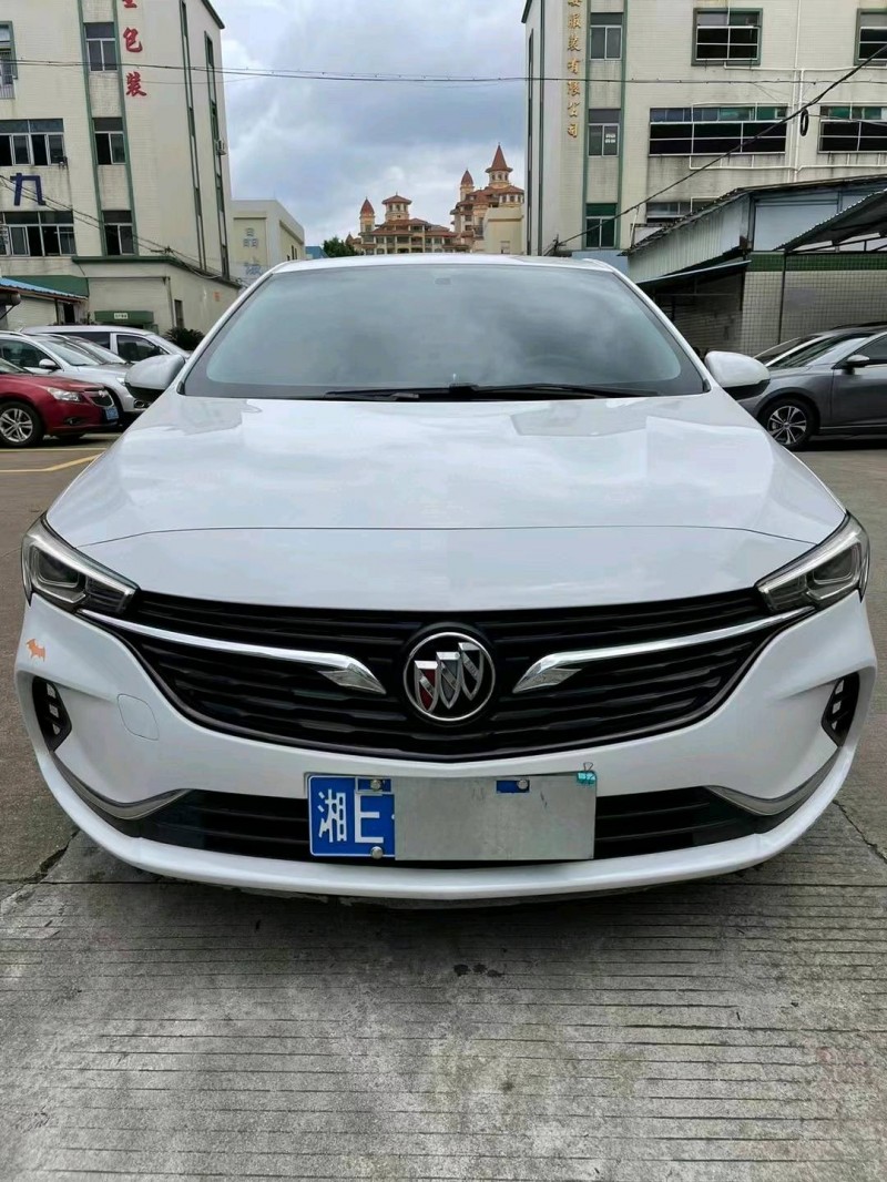 中山21年别克威朗1