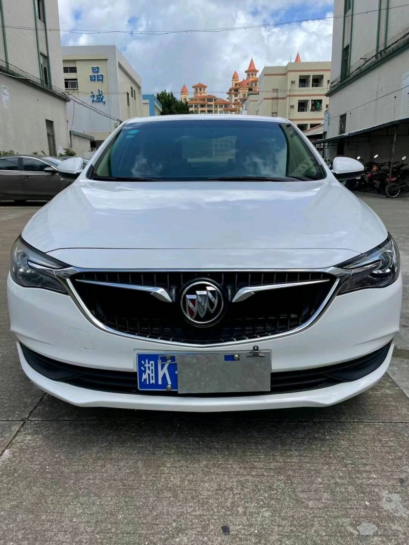 中山18年别克英朗1