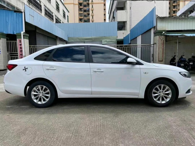 中山18年别克英朗2