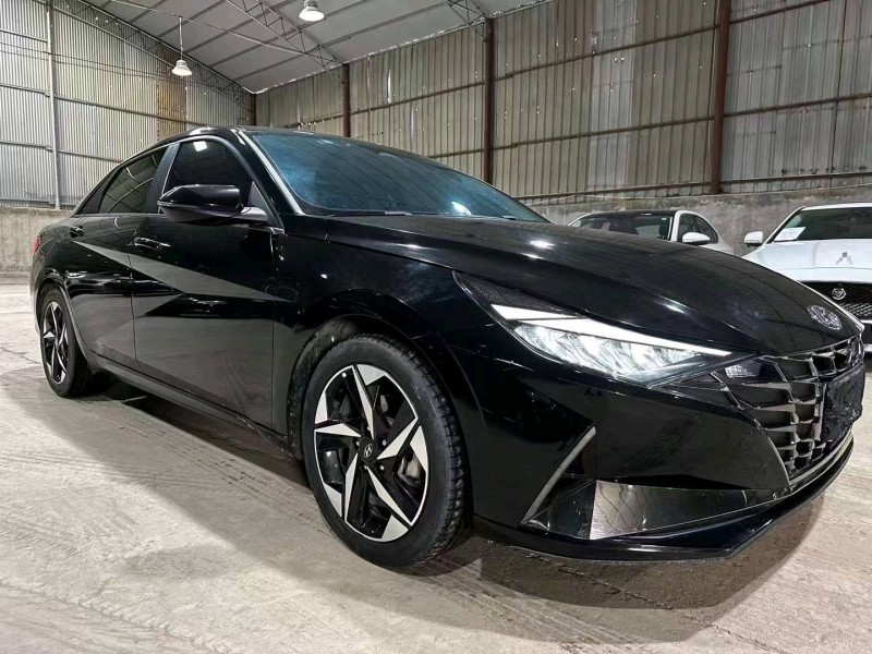 邯郸21年现代伊兰特8