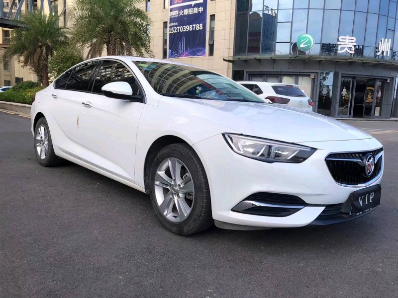 宜春18年别克君威2