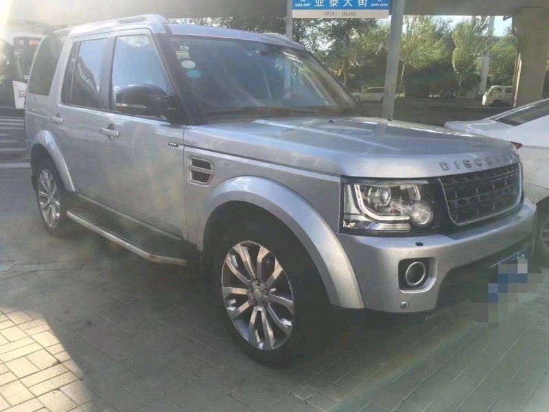 沈阳15年路虎发现9