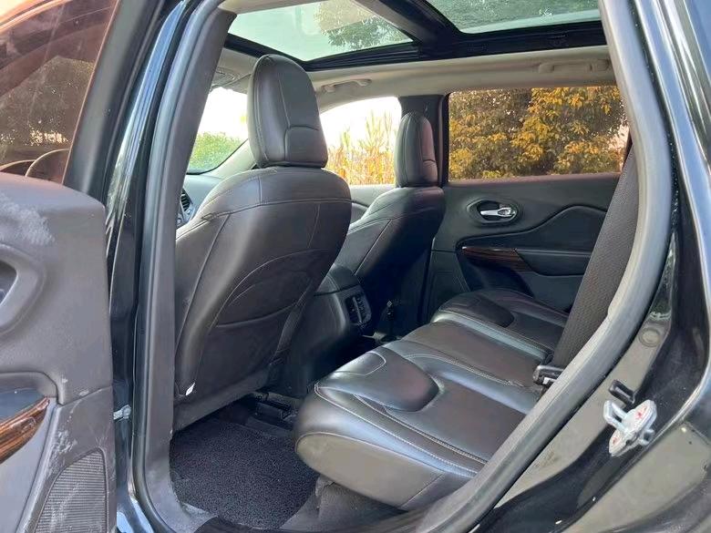 盐城18年Jeep自由光4