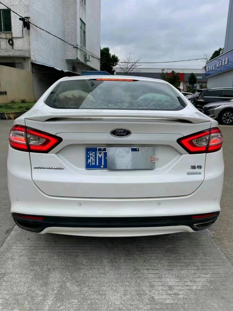 中山16年福特蒙迪欧4