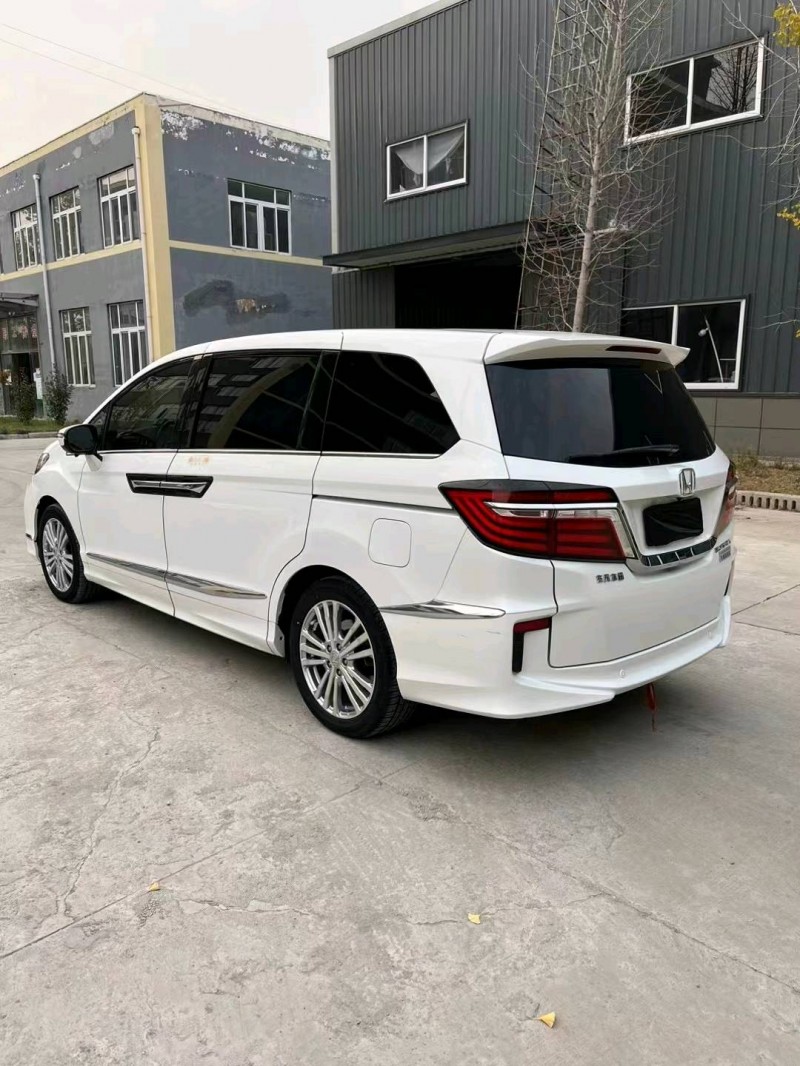 徐州16年本田艾力绅4