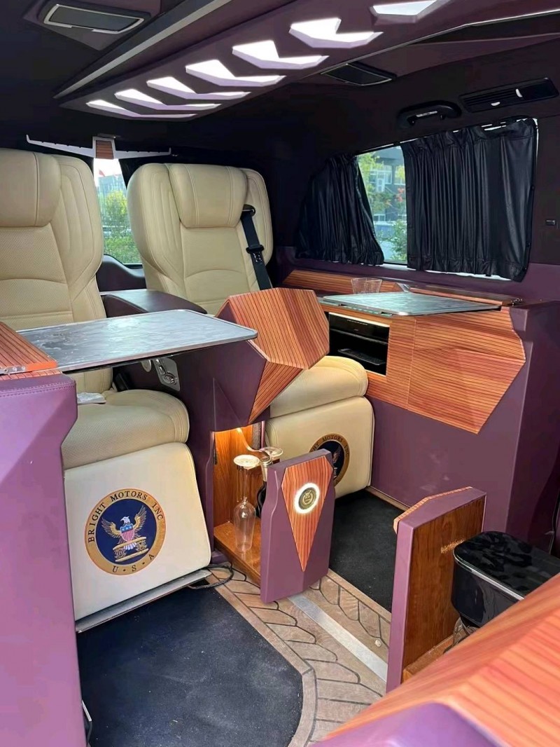 徐州21年奔驰维特斯7