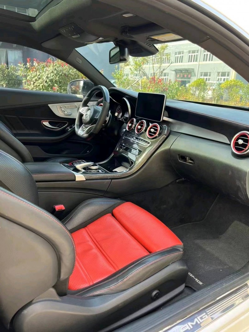 徐州19年奔驰AMG6