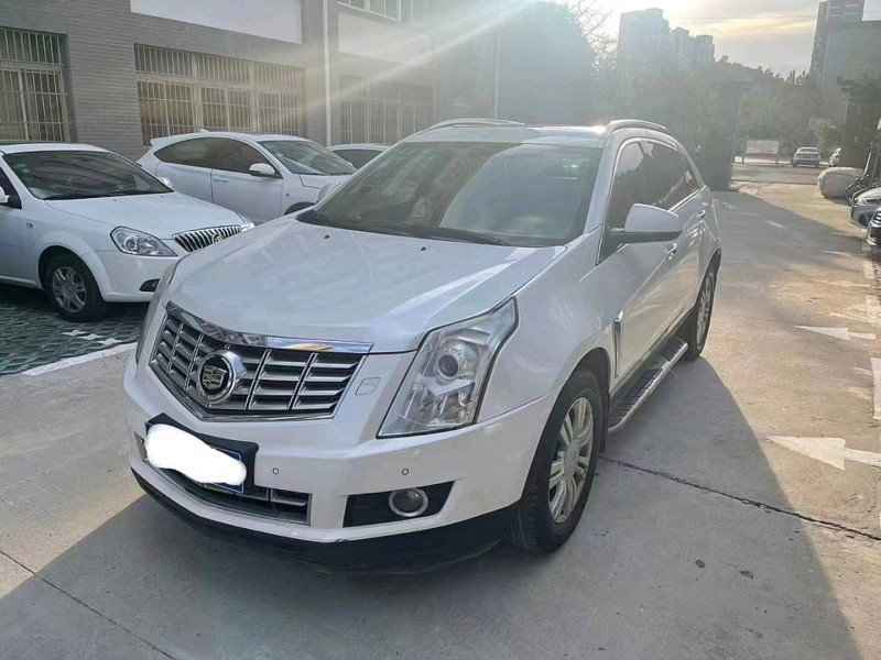 北京15年凯迪拉克SRX2