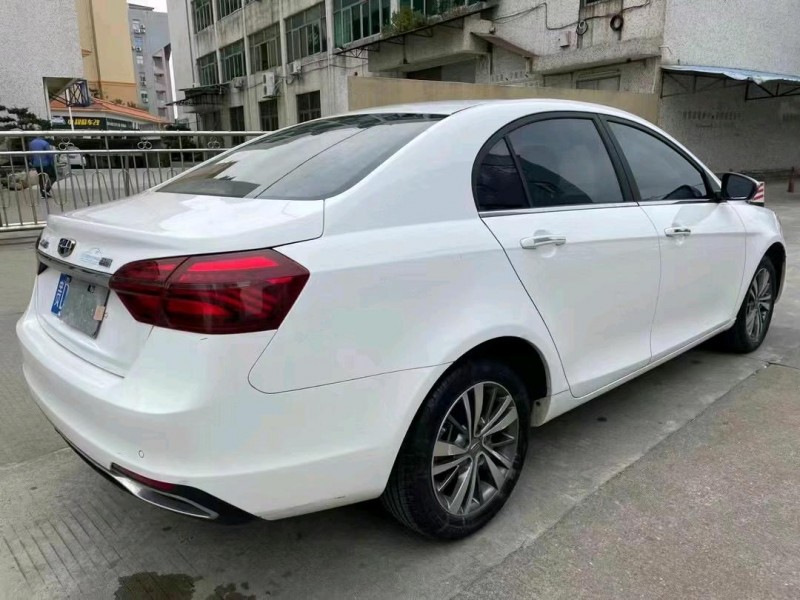 中山18年吉利帝豪6