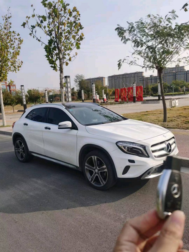 枣庄15年奔驰GLA3