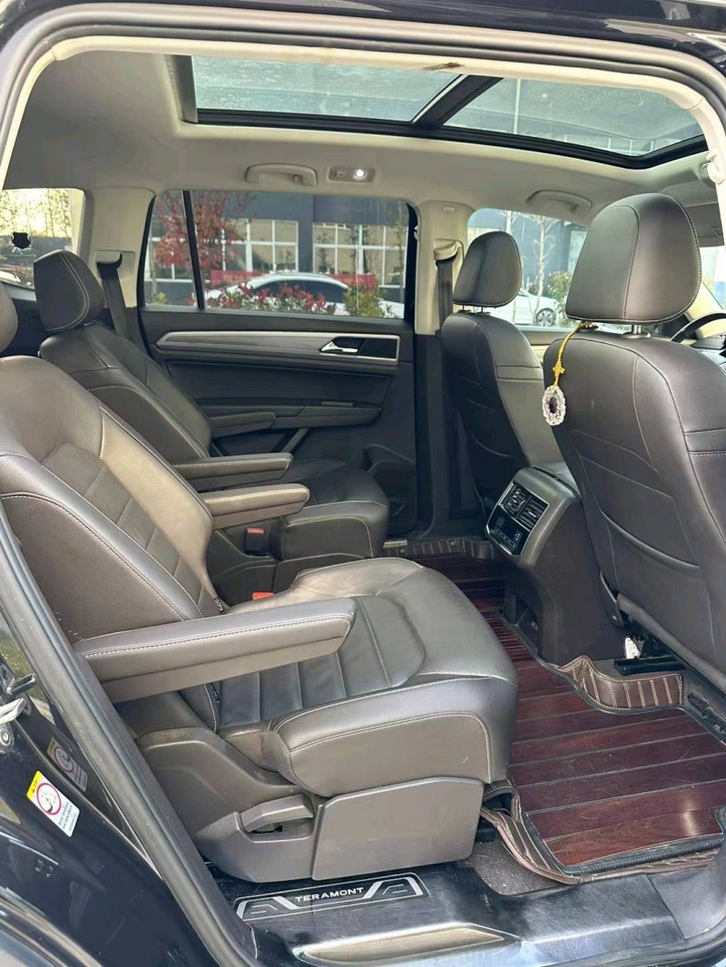 徐州18年大众途昂4