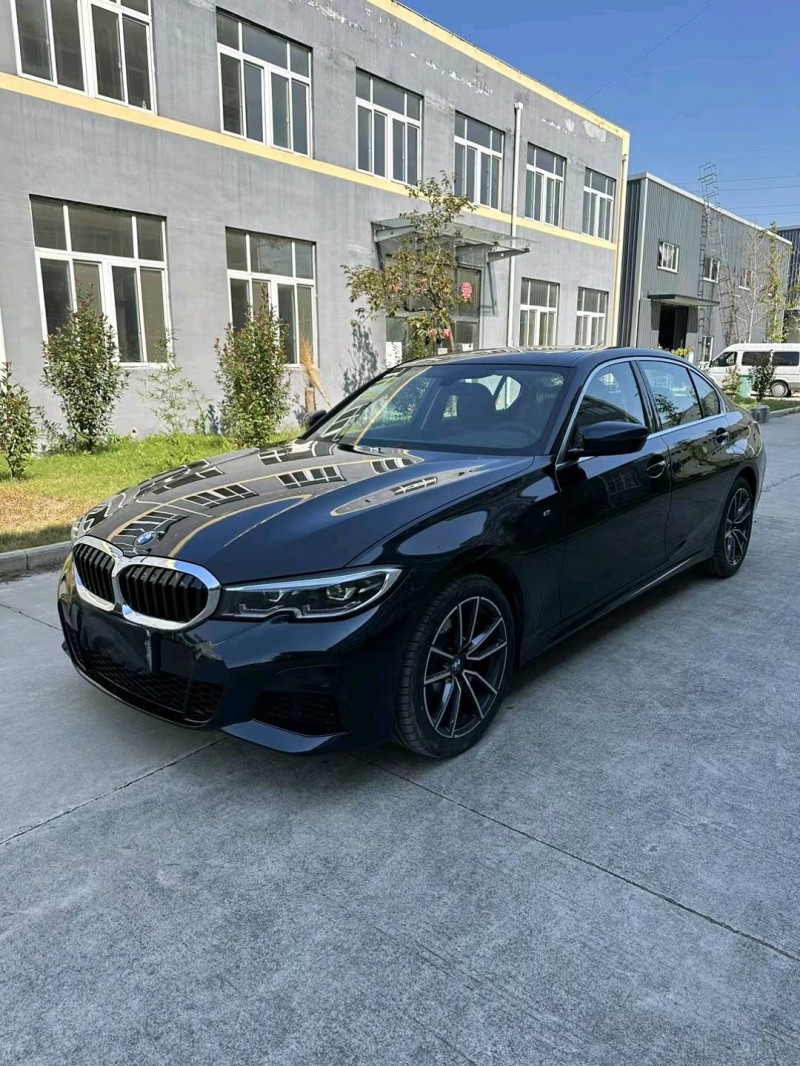 徐州22年宝马3系8