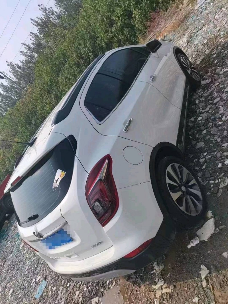 临沂16年别克昂科拉2