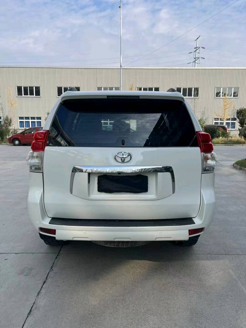 徐州14年丰田普拉多9