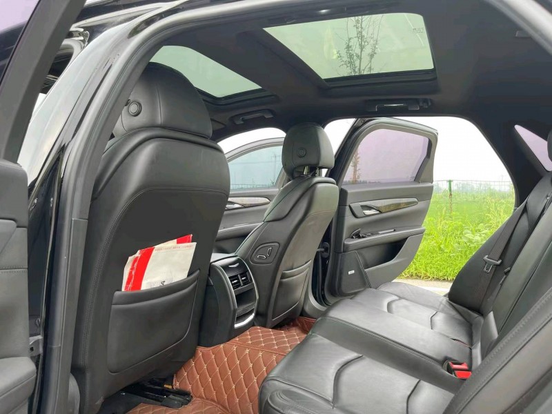 徐州17年凯迪拉克CT64