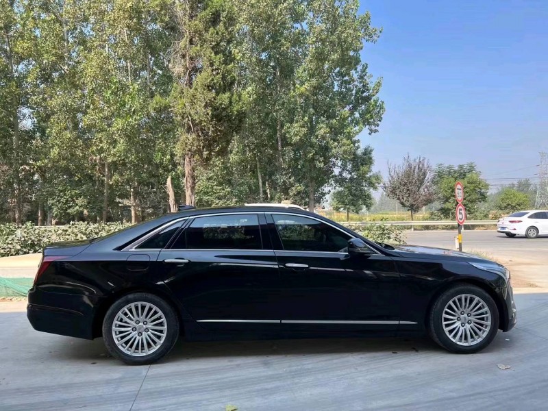 北京20年凯迪拉克CT65