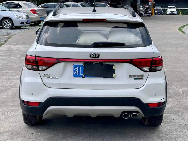 东莞19年起亚KXCROSS4