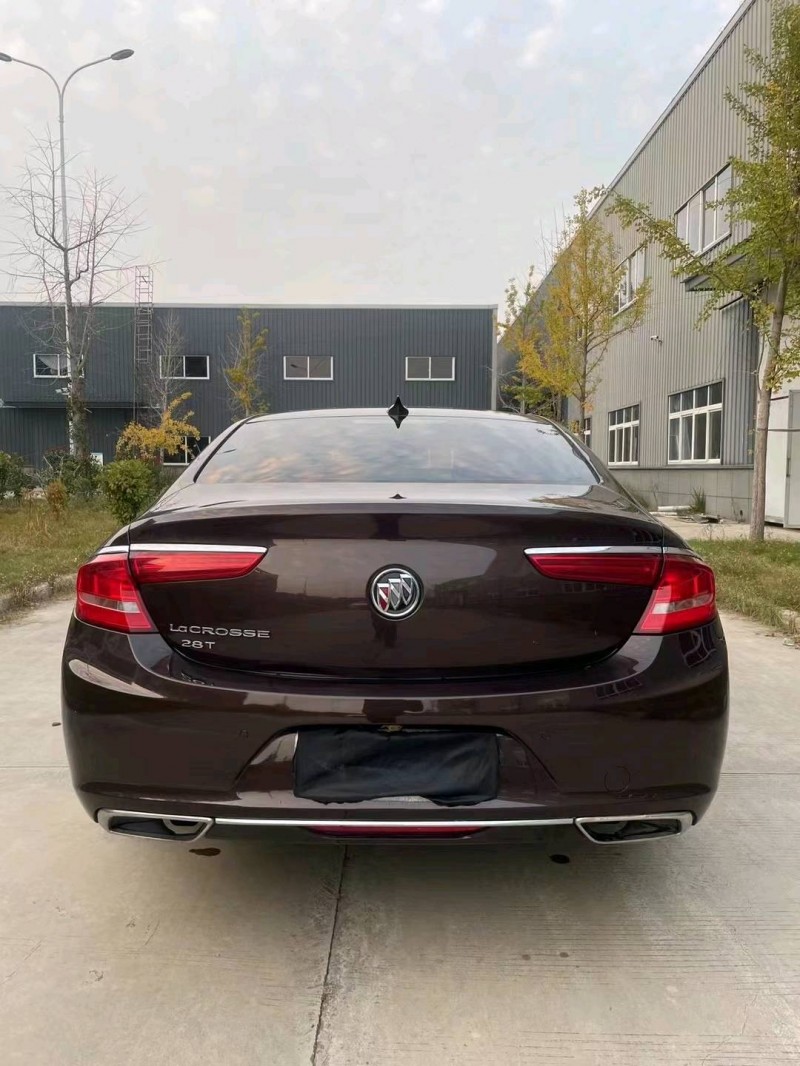 徐州18年别克君越9