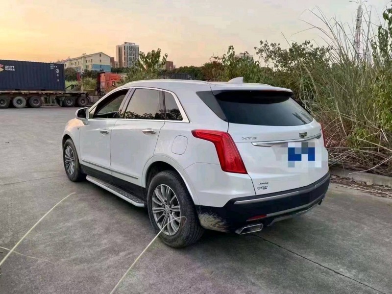宜昌17年凱迪拉克XT54