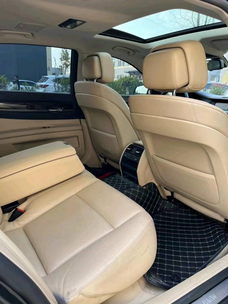 徐州12年宝马7系5