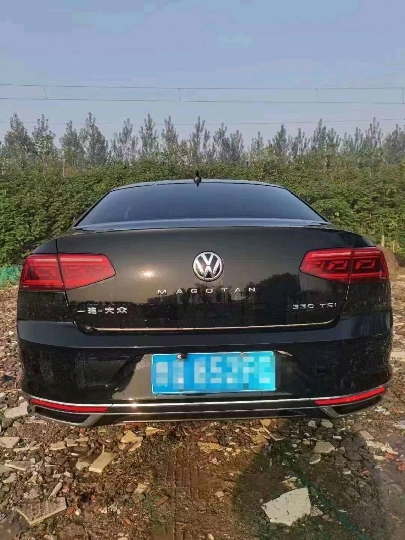 临沂21年大众迈腾1