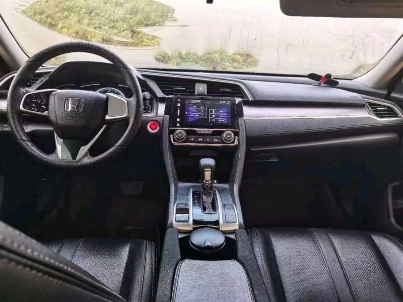 临沂19年本田思域5