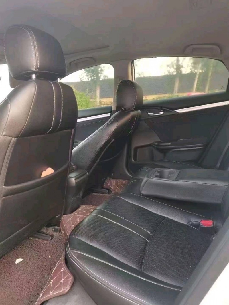 临沂19年本田思域4