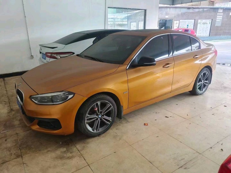 邯郸18年宝马1系2