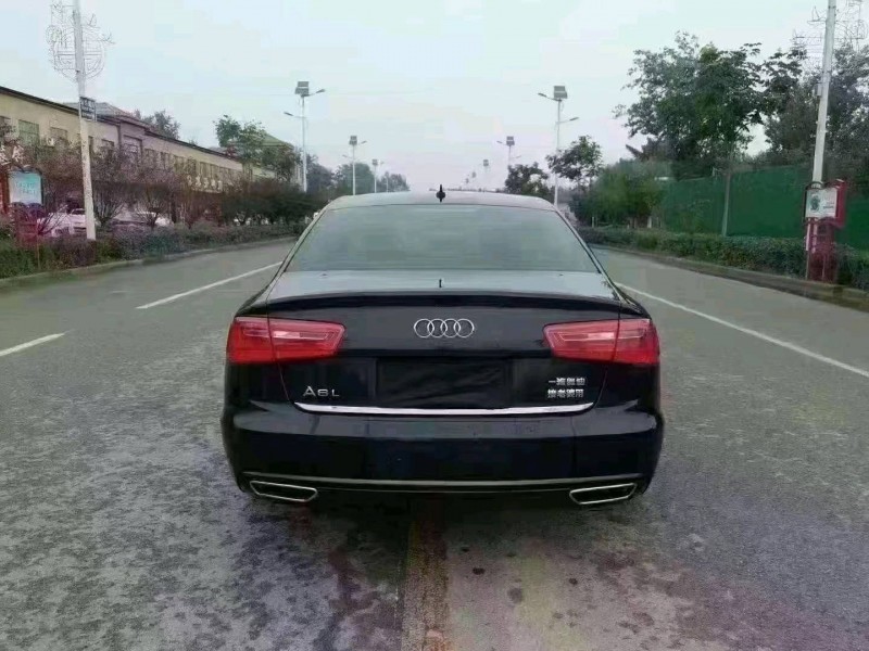 北京13年奥迪A6L8