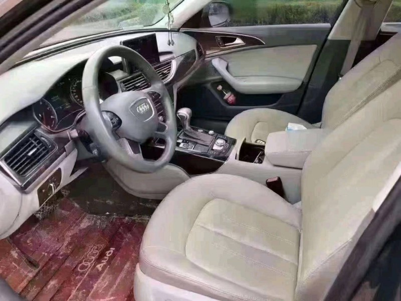 北京13年奥迪A6L9