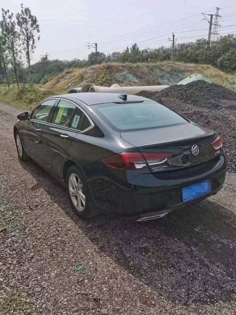 临沂22年别克君威3