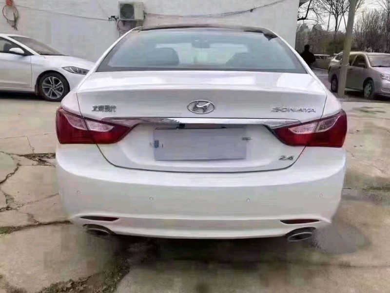 北京15年现代索纳塔八7