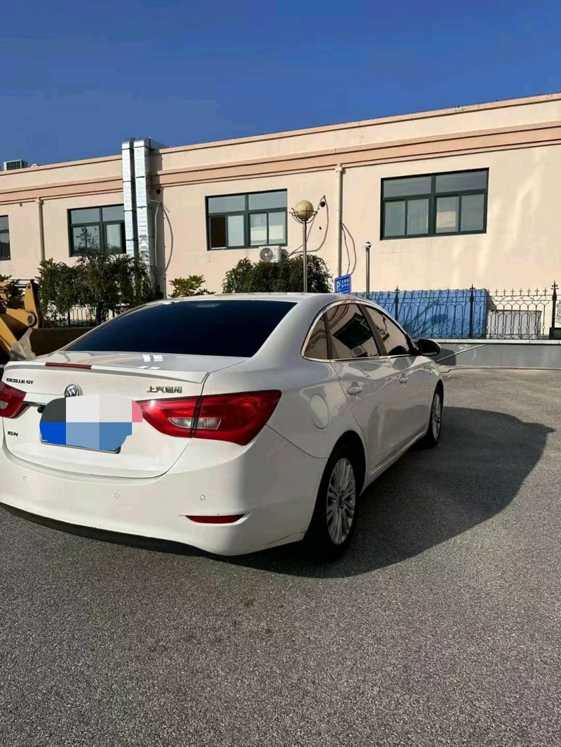 枣庄17年别克英朗GT6