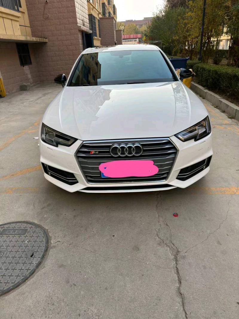 东营17年奥迪A4L1