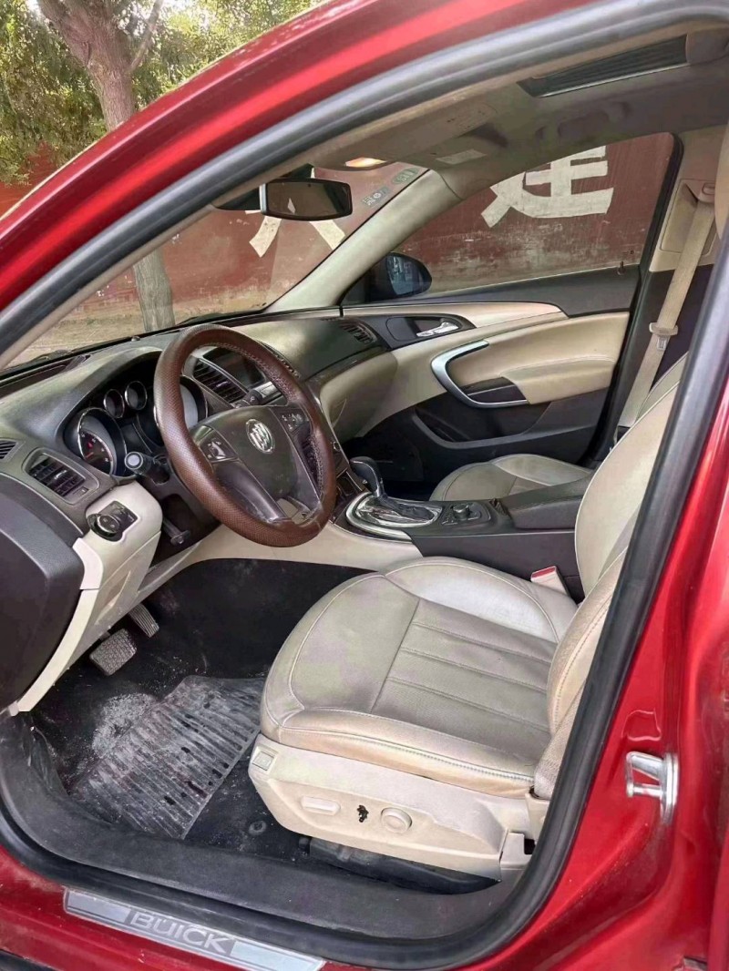 北京10年别克君越5