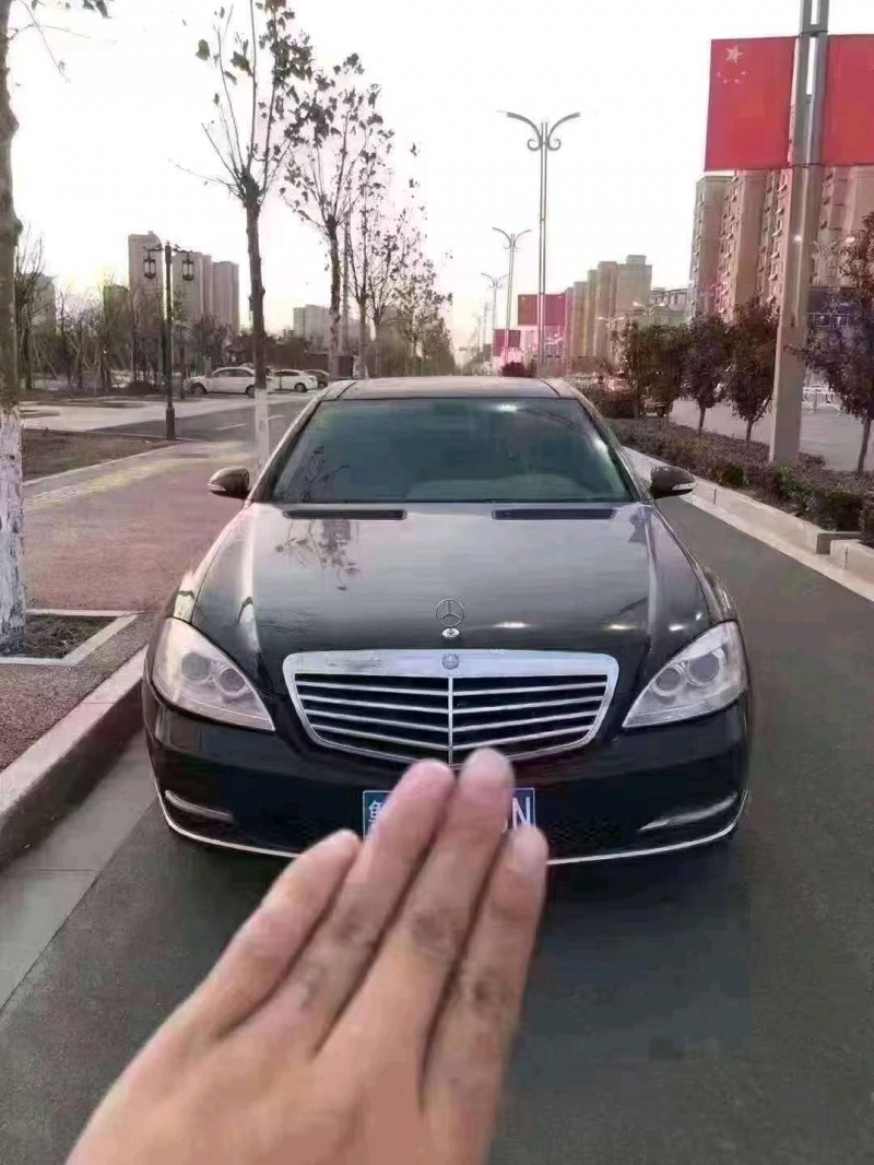 北京09年奔驰S9