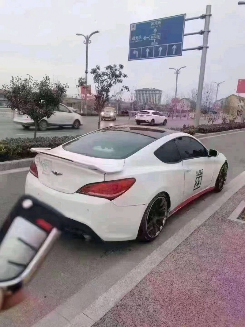 北京12年现代劳恩斯酷派6