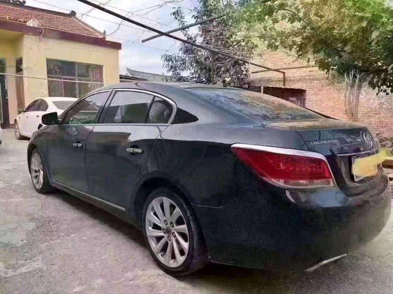 北京09年别克君越2