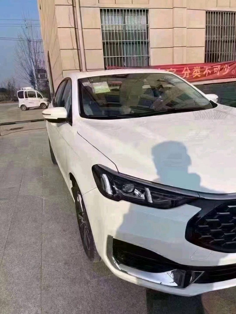 北京21年福特福睿斯3