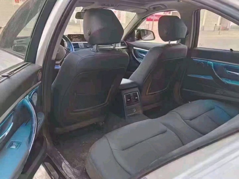 北京17年宝马3系6