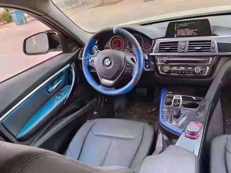 北京17年宝马3系5