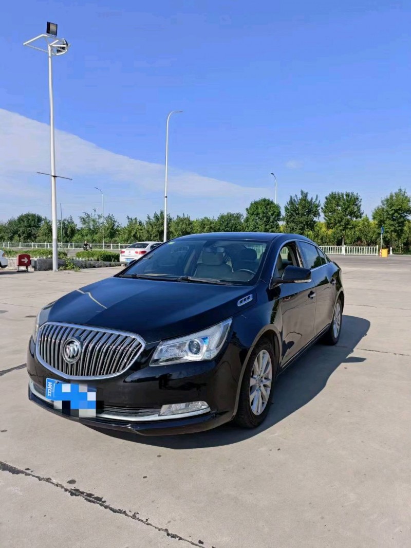 邢台15年别克君越2