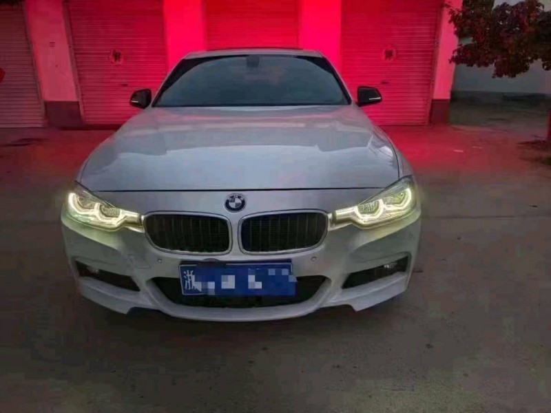 北京19年宝马3系9