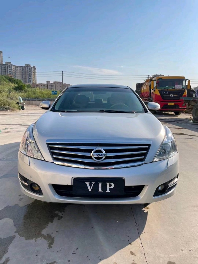 东莞10年日产天籁1