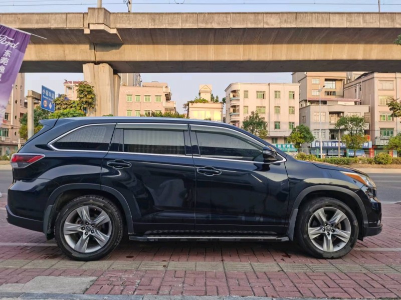 东莞15年丰田汉兰达5