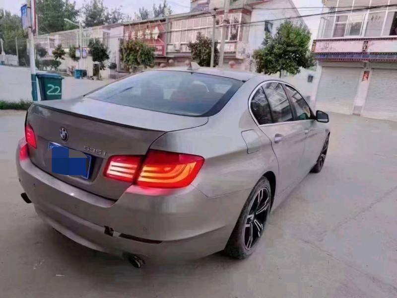 北京11年宝马5系3